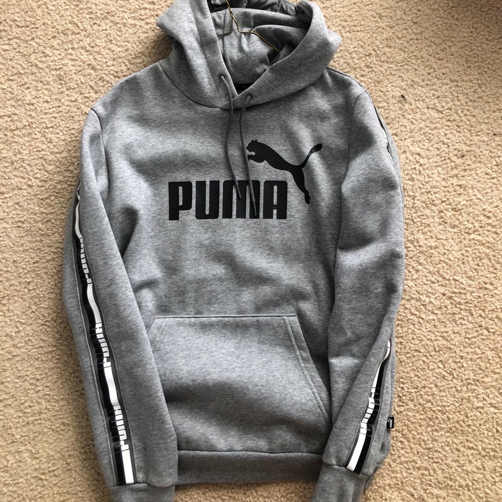 puma hoodie